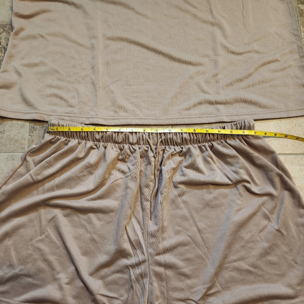 NYDJ French Terry Lounge Set - Tank And Shorts - Picture 6 of 10